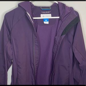 Columbia Rain Jacket Size M